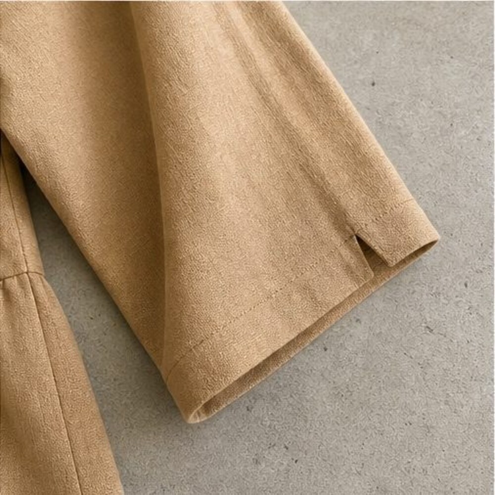 Camel Button Blouse - Picture 5 of 6